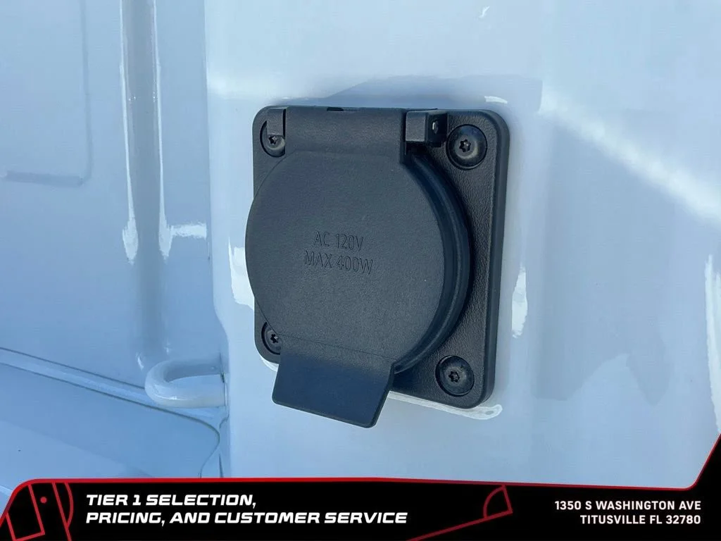 New 2026 Summit White GMC SLE image 44