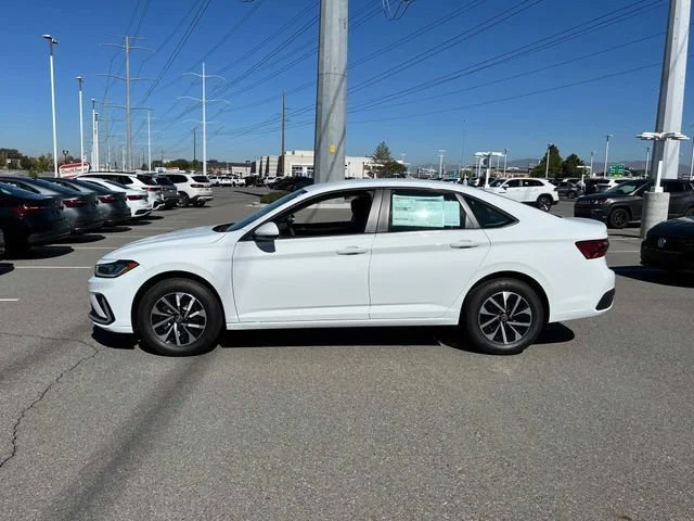 3VW5W7BU6TM003111