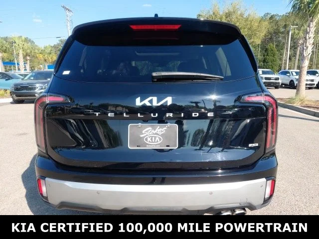 Used 2023 Black Kia EX image 5