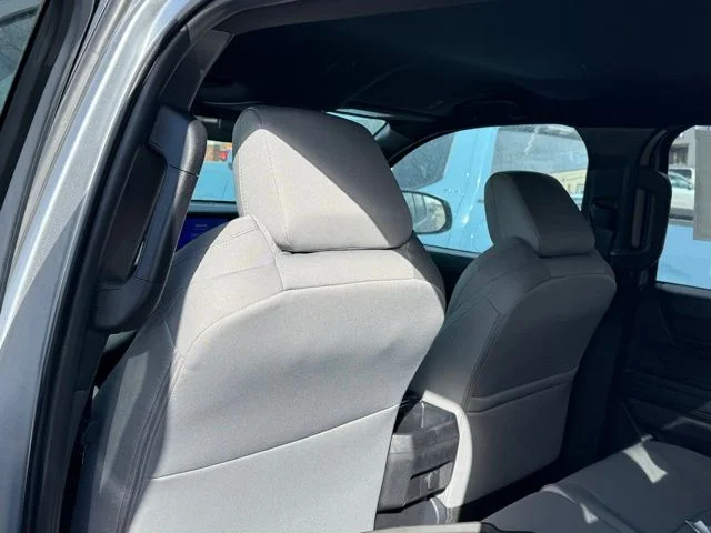 2026 Toyota Tacoma SR5 - Photo 10