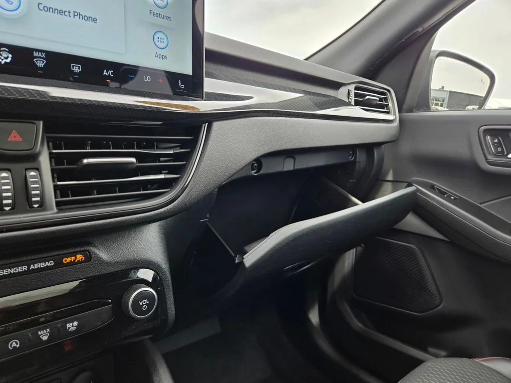 Used 2023 Agate Black Metallic Ford ST-Line image 14