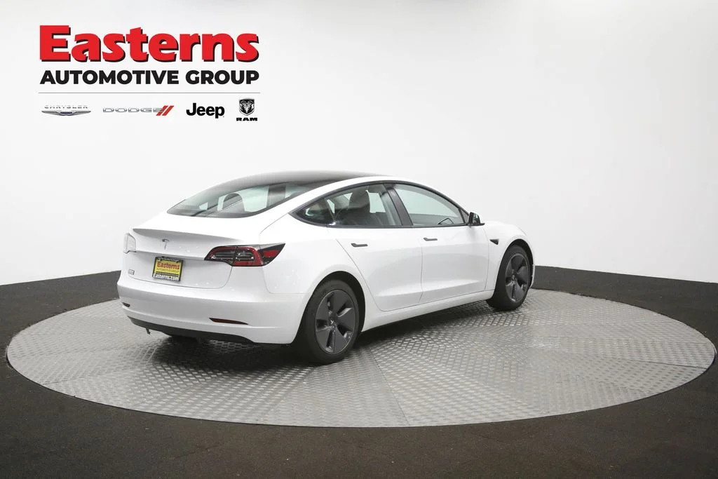Used 2023 White Tesla Base image 39