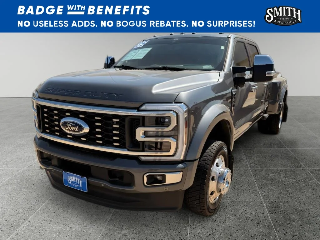 Certified Used 2025 Carbonized Gray Metallic Ford Platinum image 8