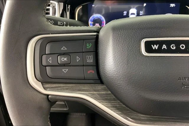 Used 2022 Black Jeep Series III image 9