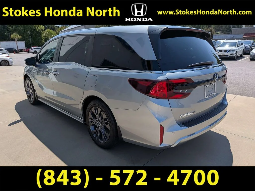 Used 2026 Silver Honda EX-L image 4