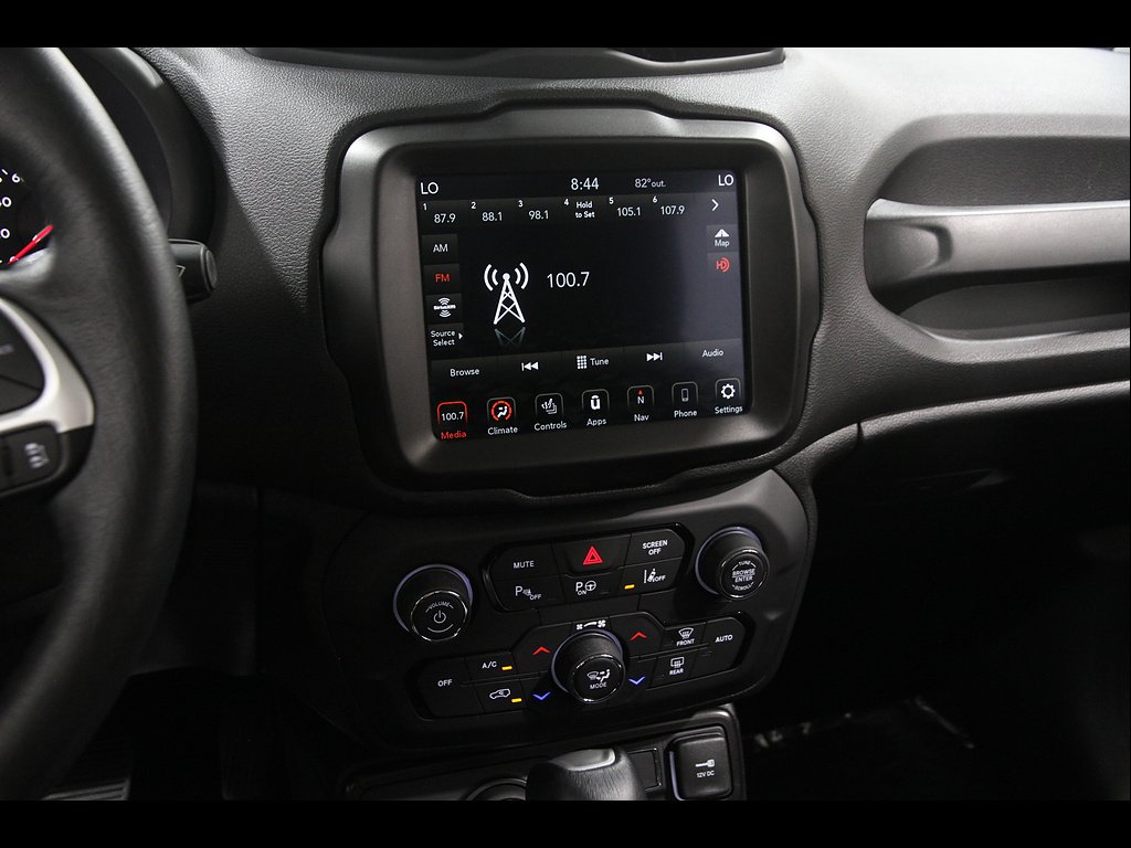 2023 Jeep Renegade Limited - Photo 9