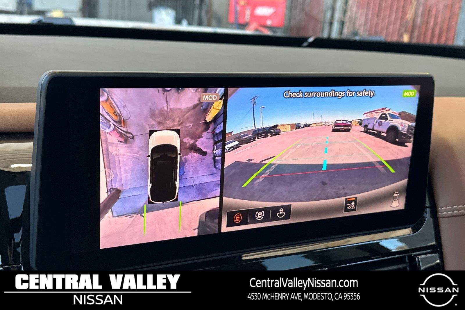 New 2026 Boulder Gray Pearl/Super Black Nissan Platinum image 20