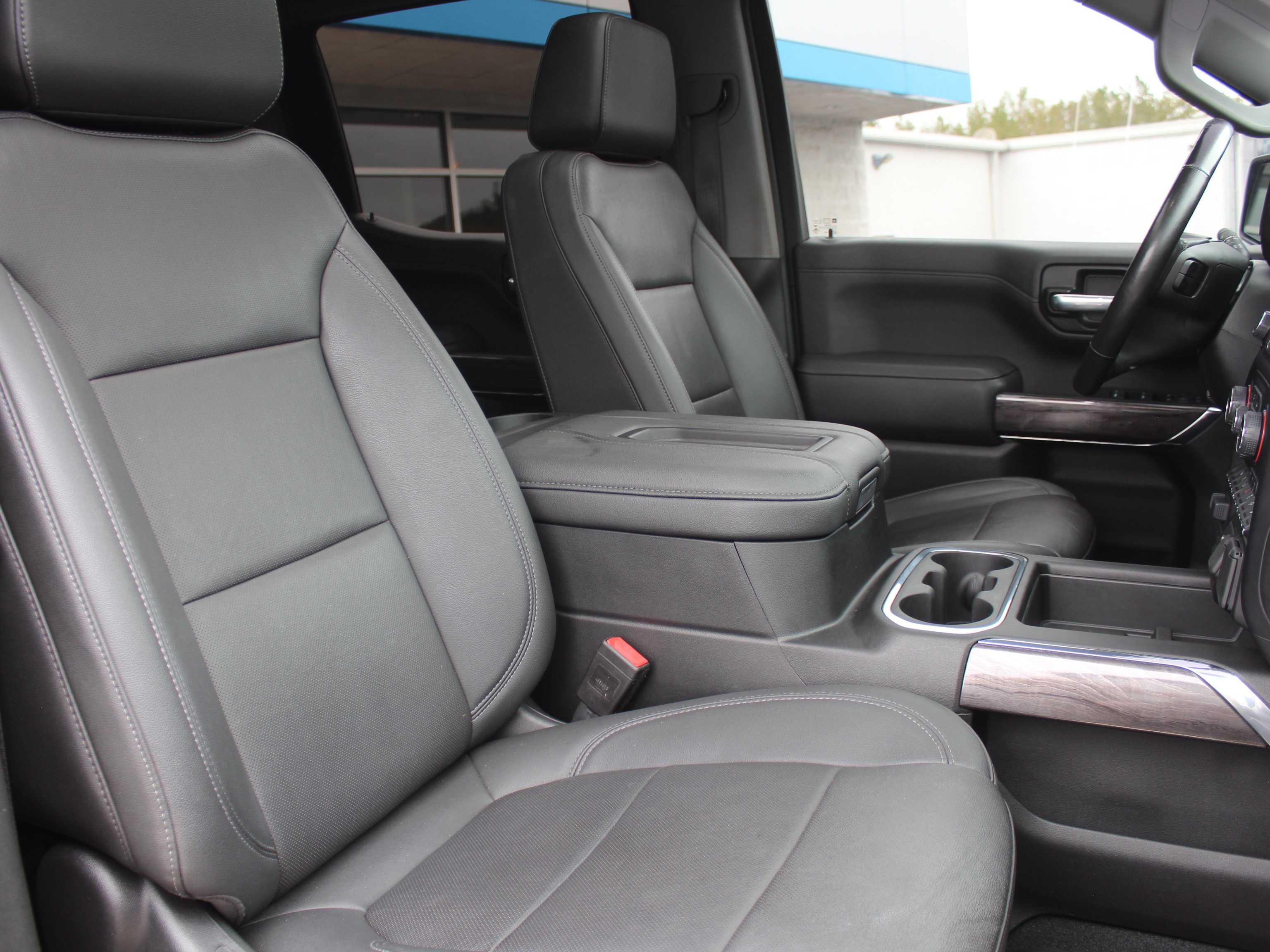 Used 2021 NORTHSKY BLUE METALLIC Chevrolet LTZ image 29