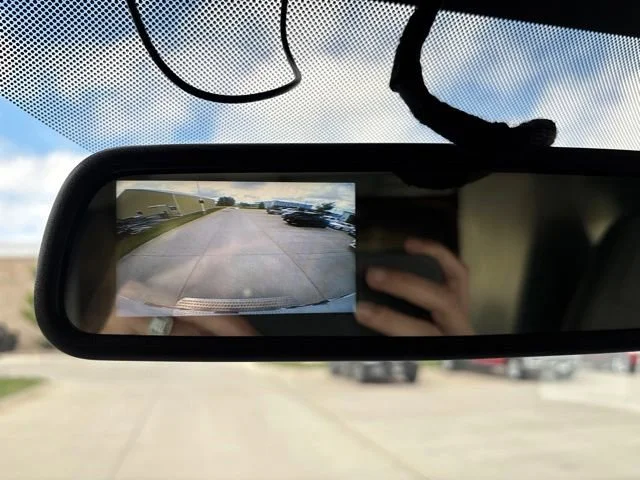New 2026 Summit White Chevrolet 1WT image 36