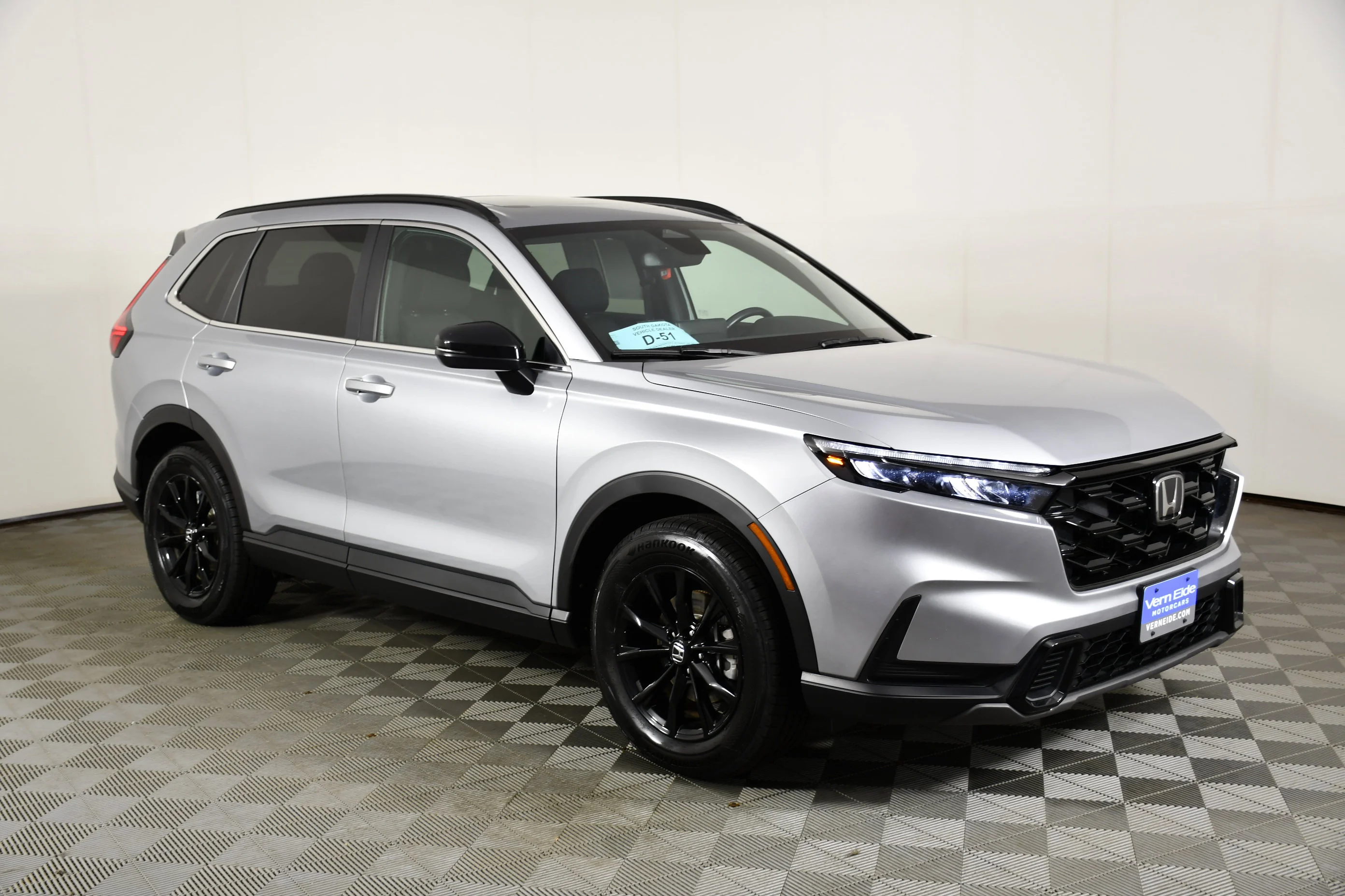 Certified Used 2024 Silver Honda Sport image 4