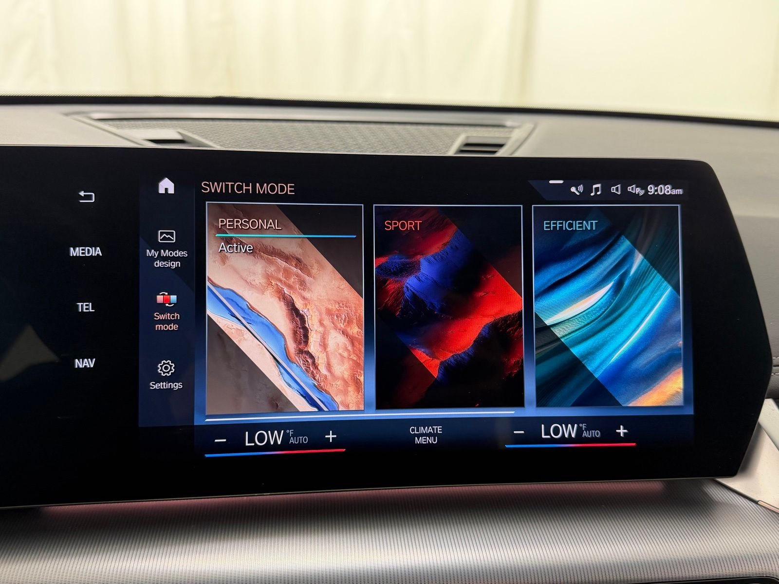 Used 2023 Black Sapphire Metallic BMW xDrive28i image 15