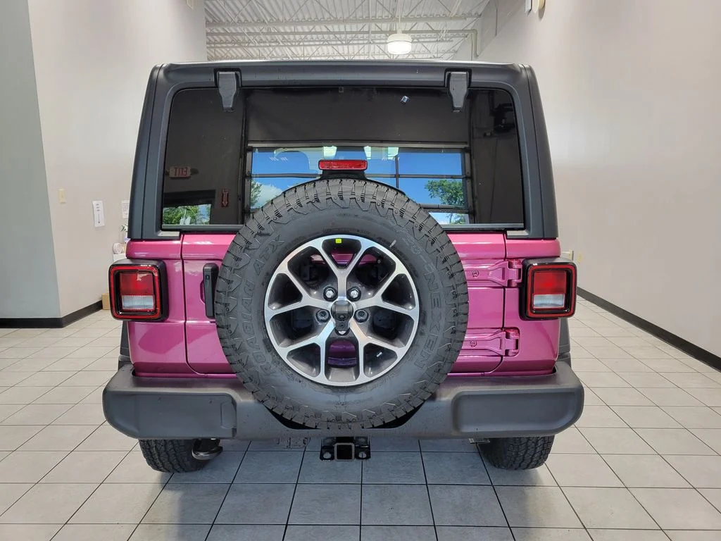 New 2026 Tuscadero Pearlcoat Jeep Sport S image 5