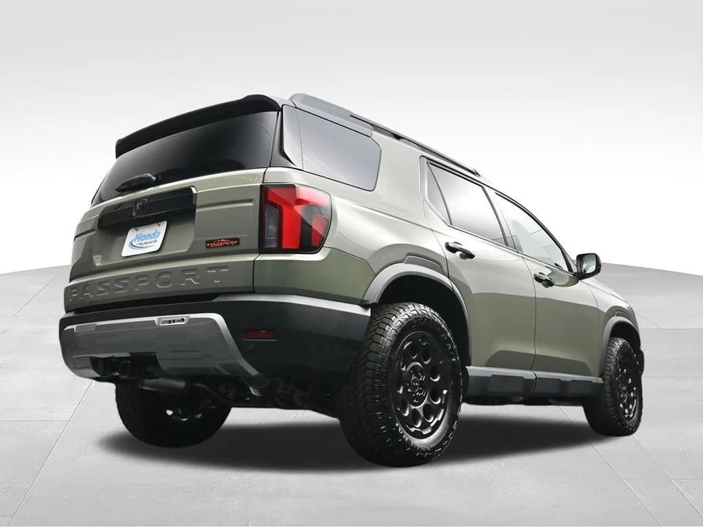 New 2026 Ash Green Metallic Honda TrailSport Elite Blackout image 29