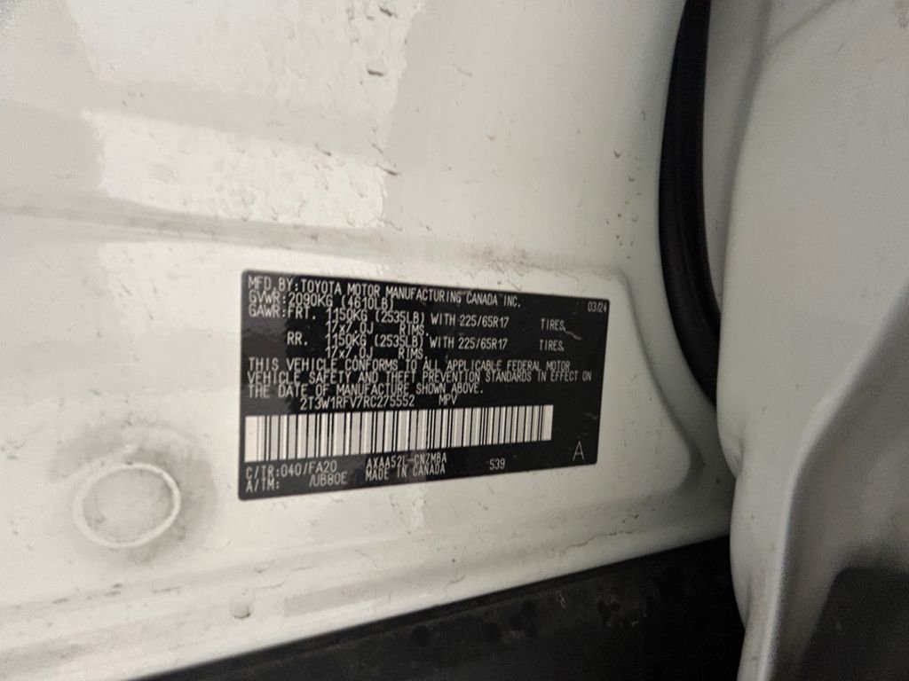 Used 2024 White Toyota XLE image 20