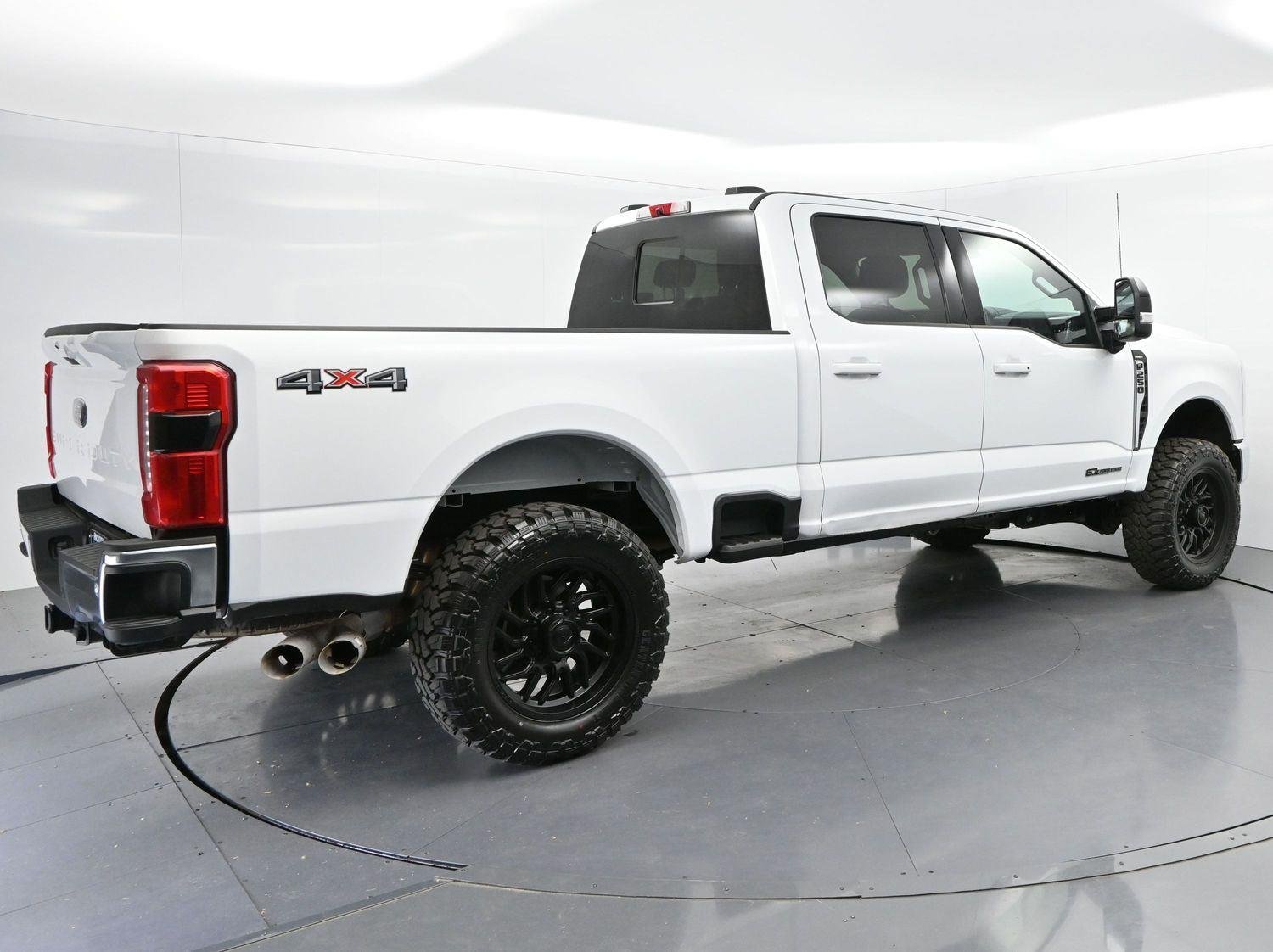 Used 2024 Oxford White Ford LARIAT image 7