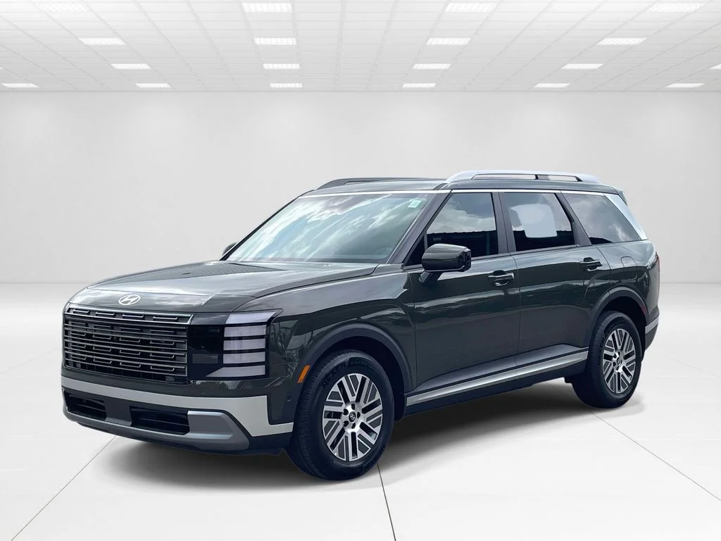 New 2026 Silver Hyundai SEL Premium image 3
