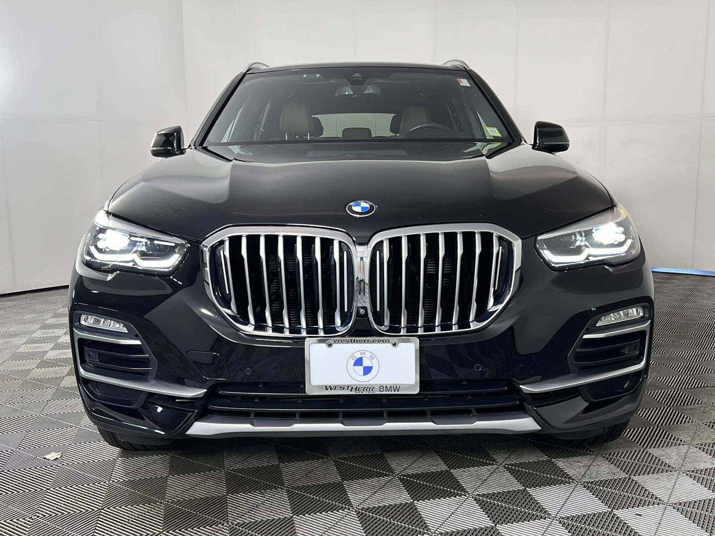 Used 2020 Jet Black BMW xDrive40i image 13