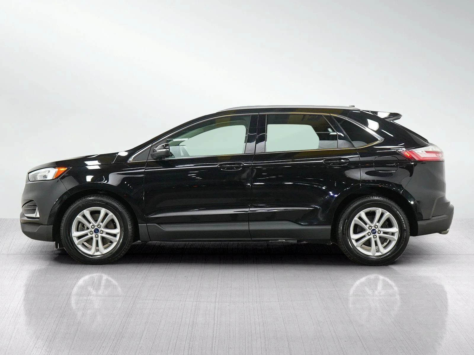 Used 2020 Ford Edge SEL with VIN 2FMPK4J96LBB59746 for sale in Wayzata, Minnesota