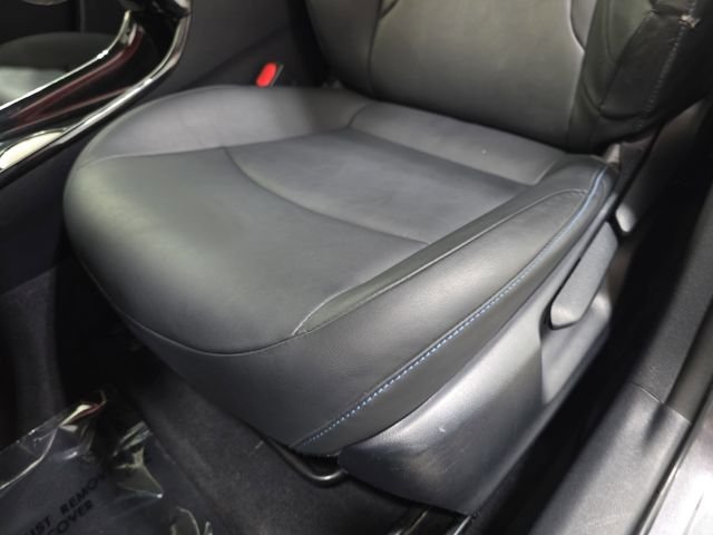 Used 2016 Gray Toyota Three Touring image 28