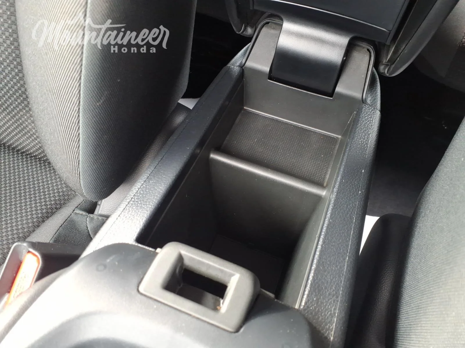 Used 2022 Modern Steel Metallic Honda LX image 40