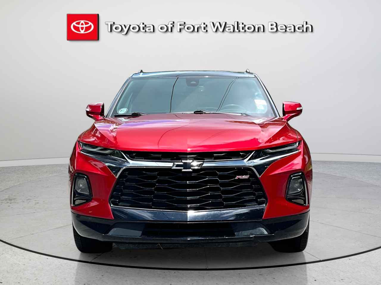 Used 2022 Red Chevrolet RS image 2