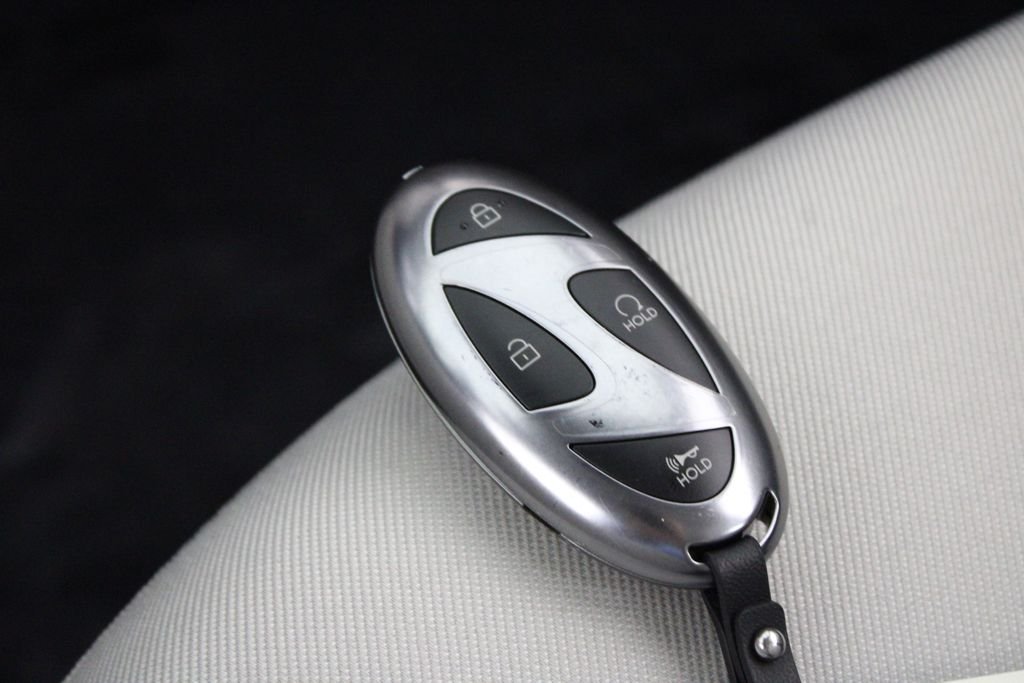 Certified Used 2026 White Hyundai SE image 28