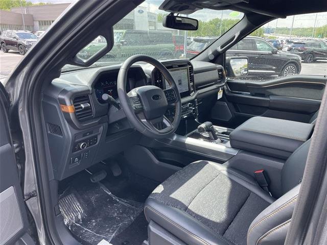 New 2026 Carbonized Gray Metallic Ford Tremor® image 44