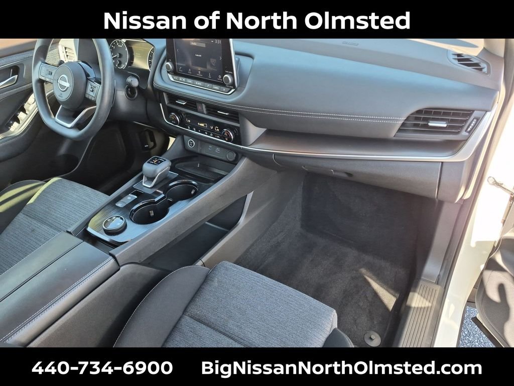 Certified Used 2023 Pearl White Nissan SV image 25