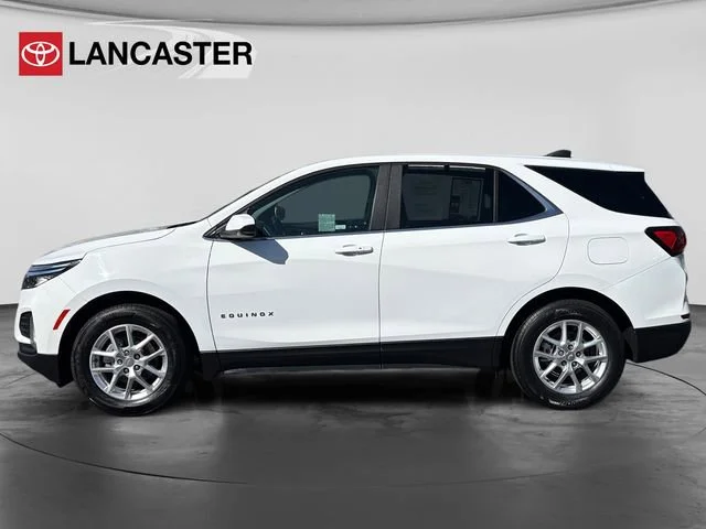 Used 2024 Summit White Chevrolet LT image 4
