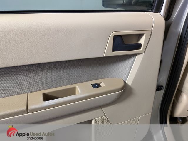 Used 2012 Gold Ford XLT image 27