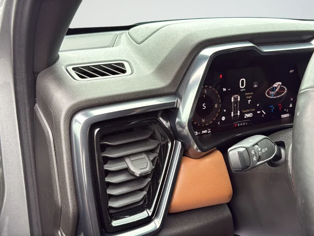 Used 2024 Gray GMC AT4 image 31