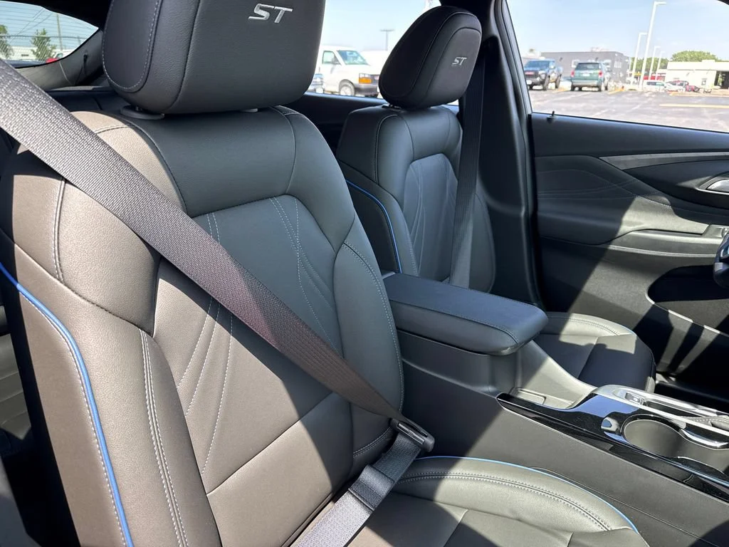 2026 Buick Envista Sport Touring - Photo 36