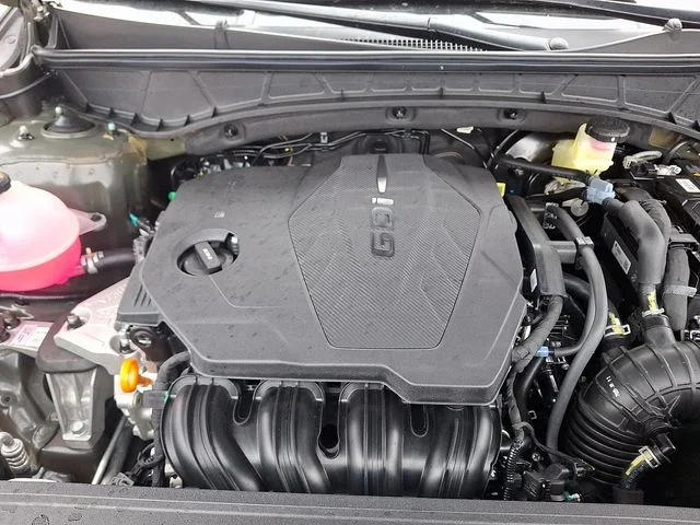 New 2026 Green Hyundai SEL image 19