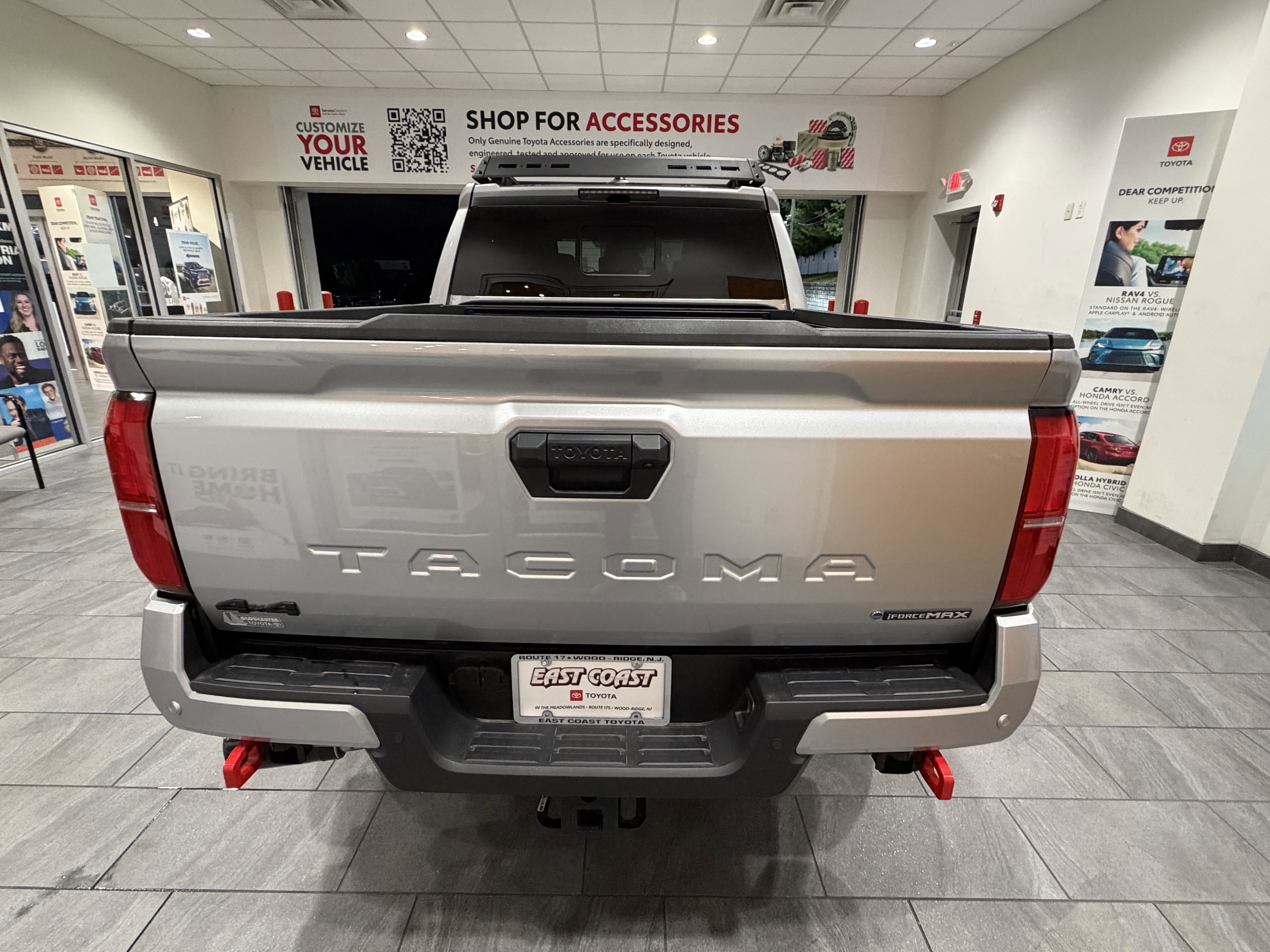 2025 Toyota Tacoma TRD Sport - Photo 5