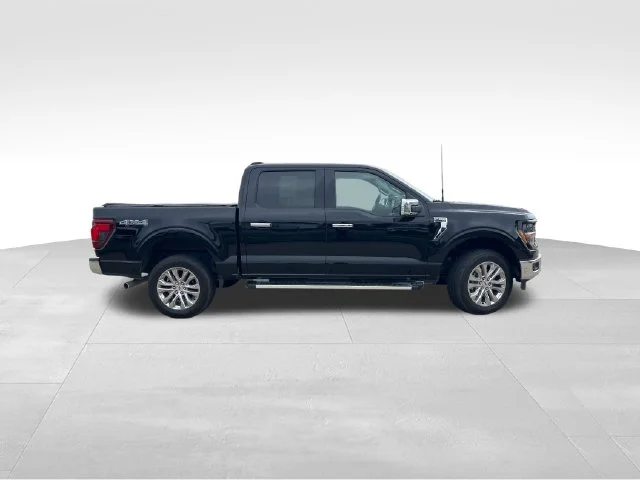 Used 2024 Black Ford XLT image 9