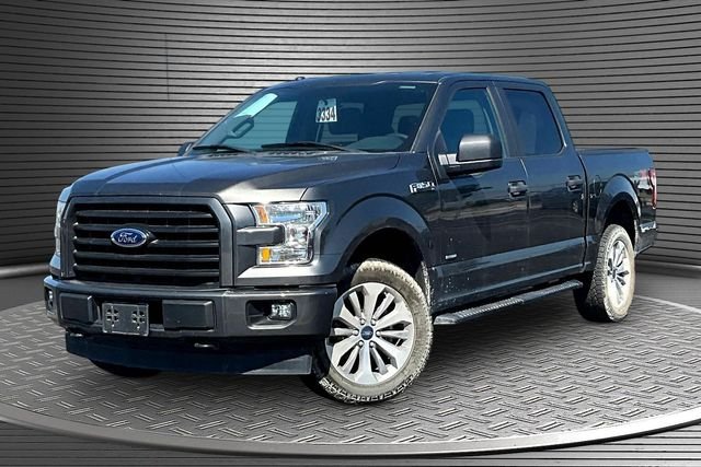 Used 2017 Gray Ford XL image 1