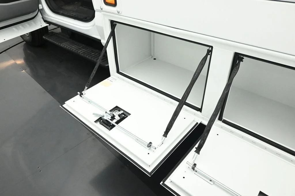 New 2025 White Ford XL image 17