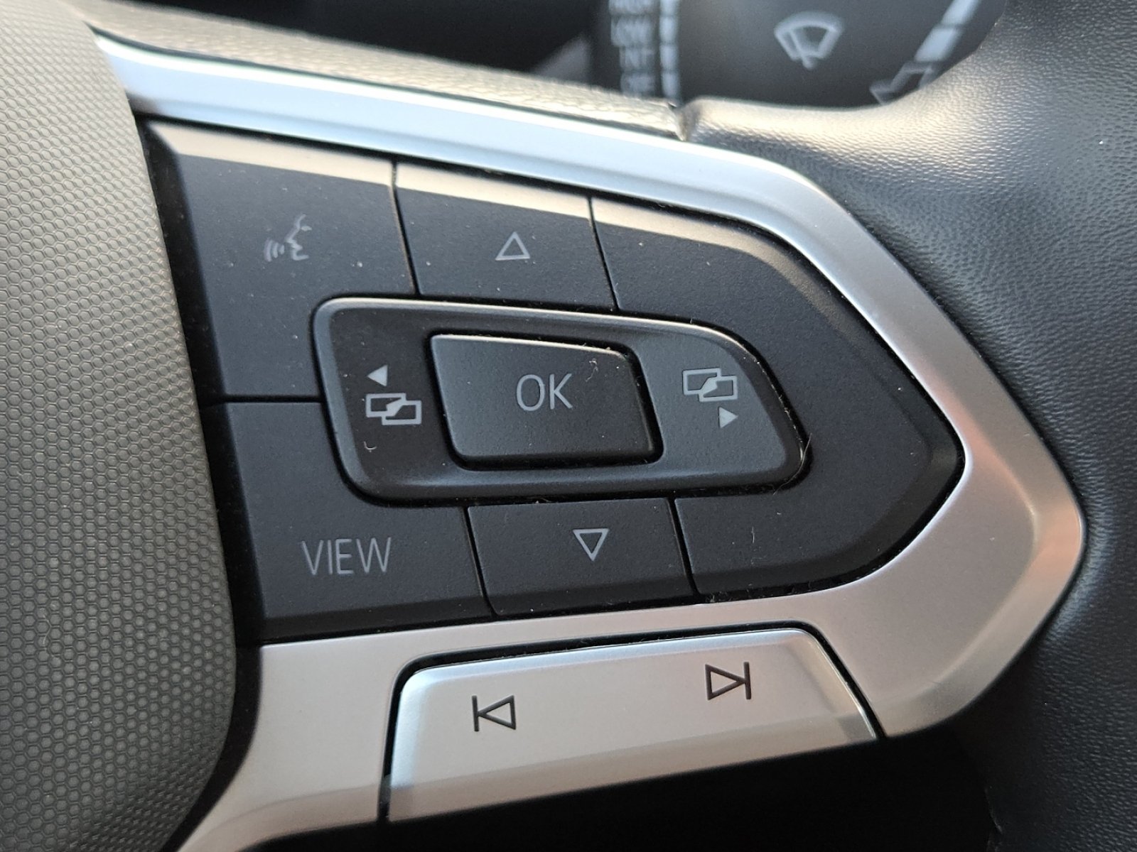2024 Volkswagen Tiguan Wolfsburg Edition - Photo 8