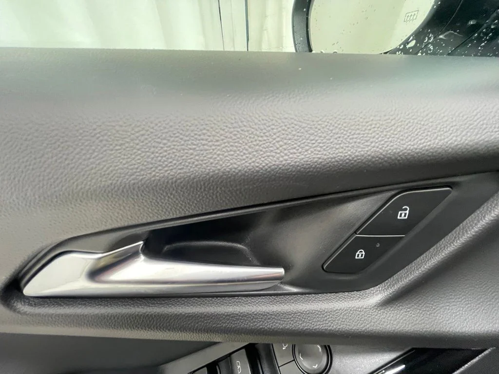 2026 Chevrolet Equinox LT - Photo 13