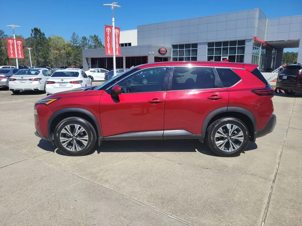 Used 2021 Nissan Rogue SV with VIN 5N1AT3BA3MC723957 for sale in Covington, LA