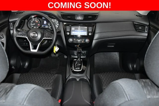 Used 2017 Blue Nissan S image 28