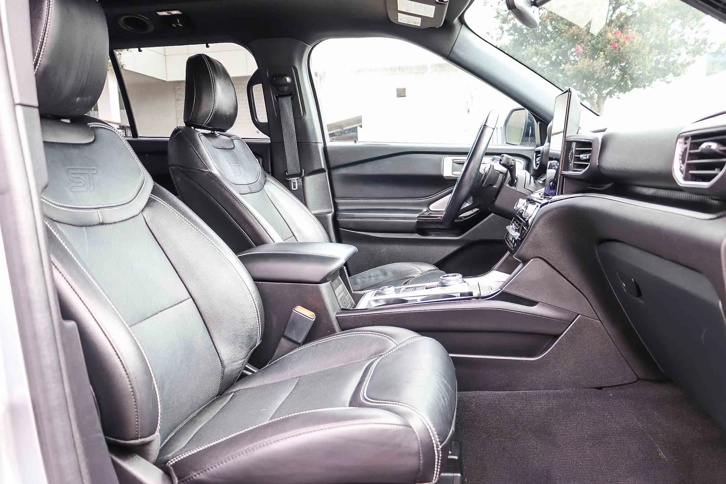 Certified Used 2022 Iconic Silver Metallic Ford ST image 19