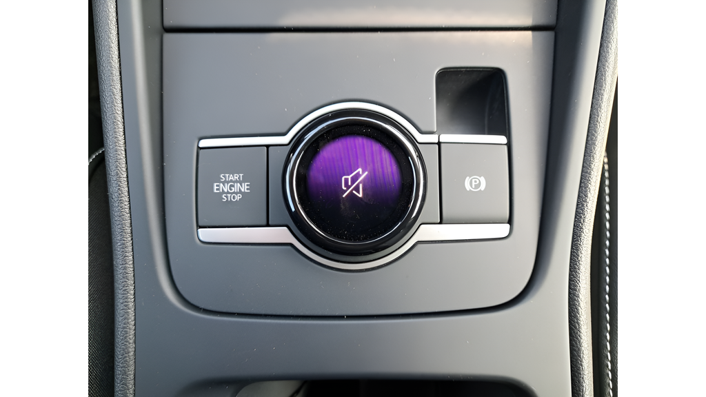 2025 Volkswagen Tiguan SE - Photo 22