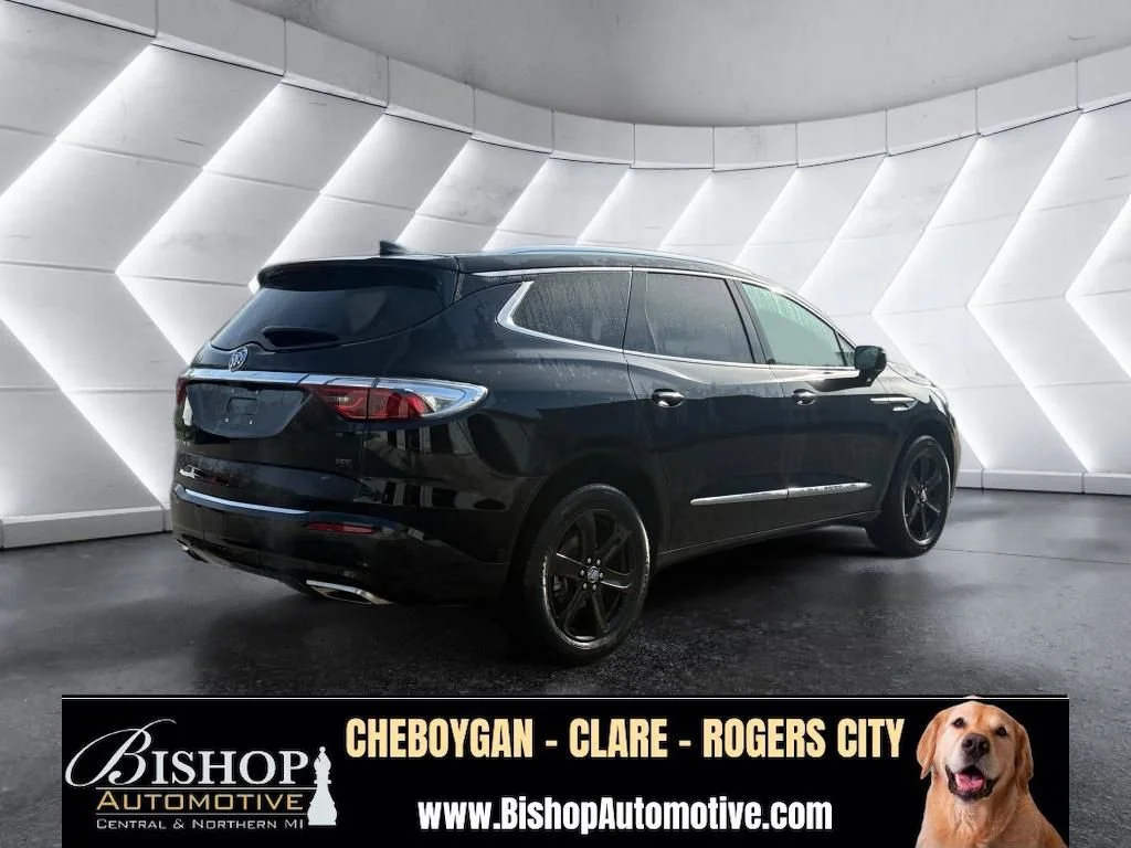 Pre-Owned 2024 Buick Enclave Essence image 18