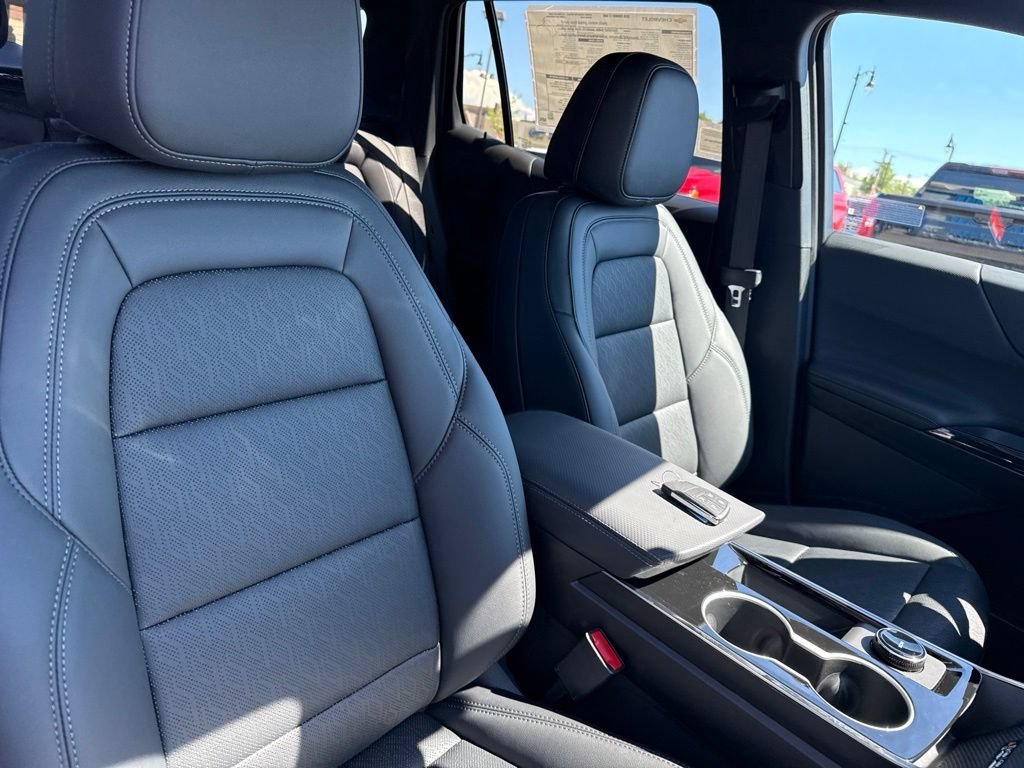2026 Chevrolet Equinox LT - Photo 35