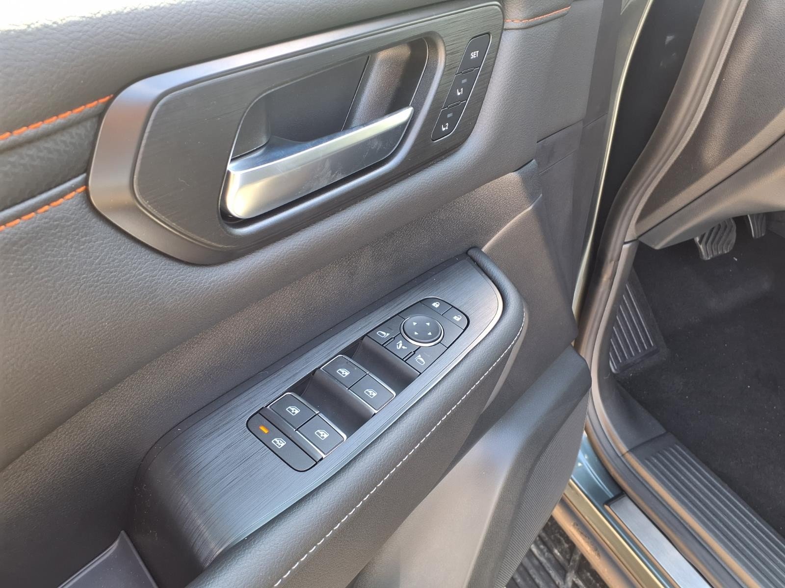 2026 Nissan Armada PRO-4X® Black at Robbins Nissan