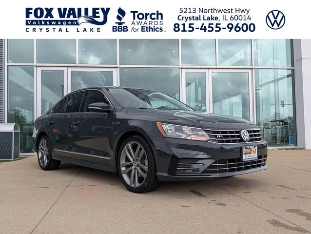 2017 Volkswagen Passat 1.8T R-Line
