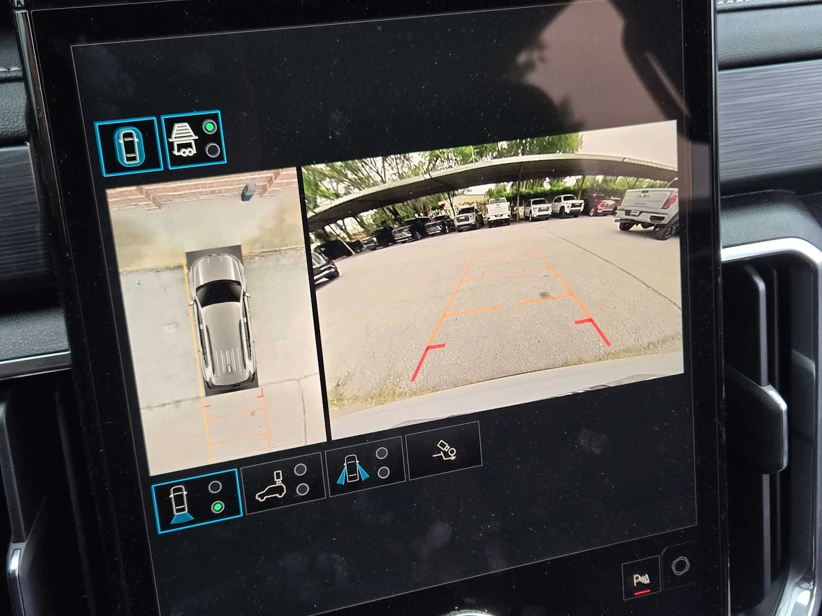 2026 GMC Acadia Elevation - Photo 12