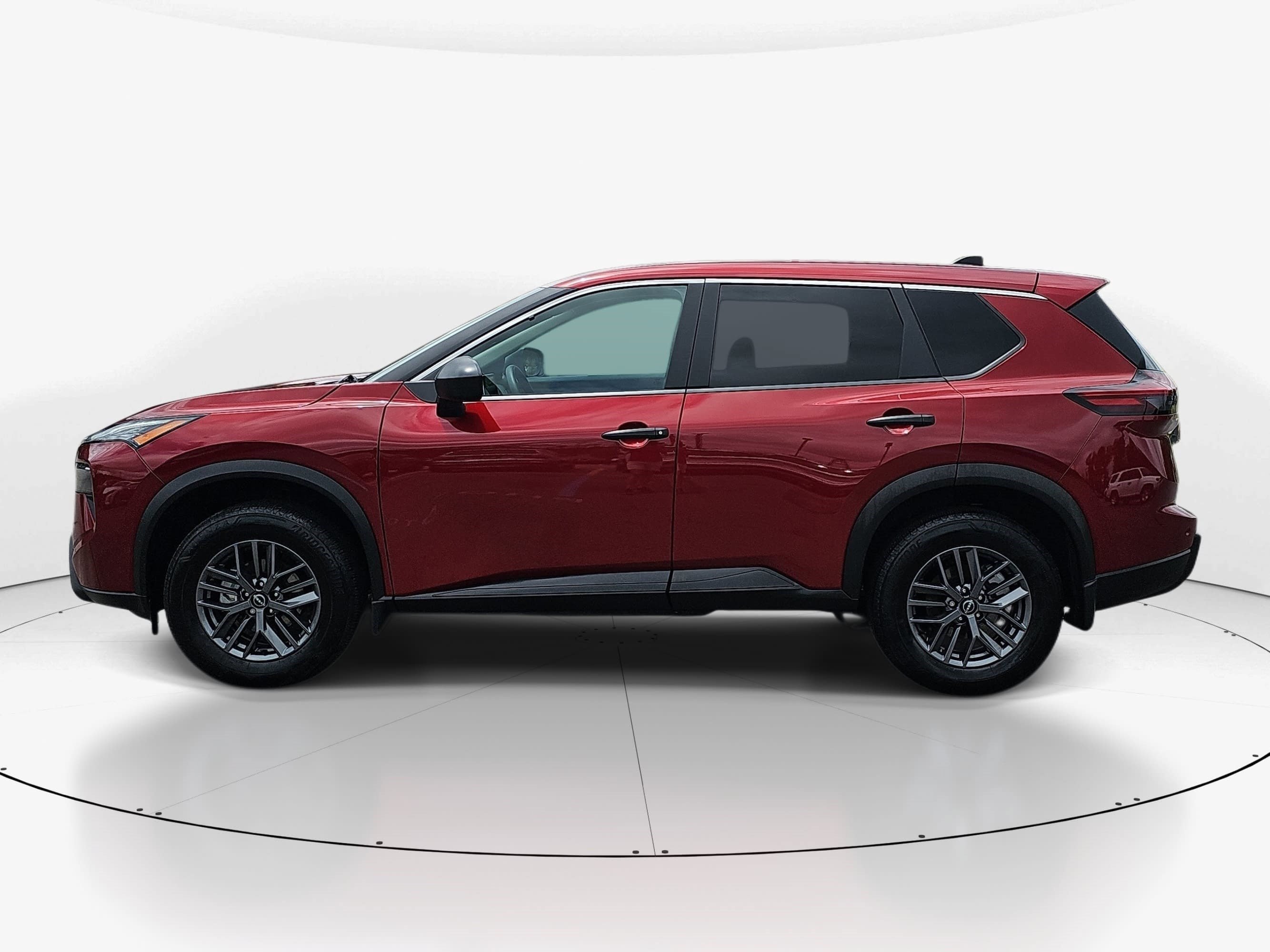 Used 2025 Scarlet Ember Tintcoat Nissan S image 6