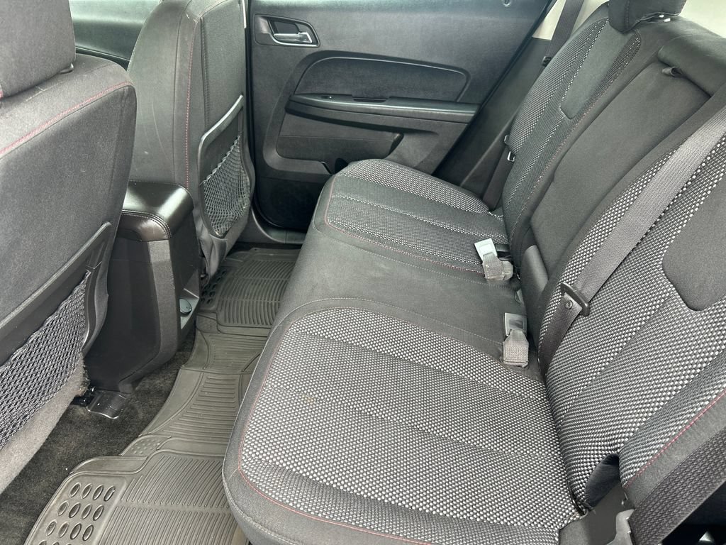 2017 Chevrolet Equinox LS - Photo 14
